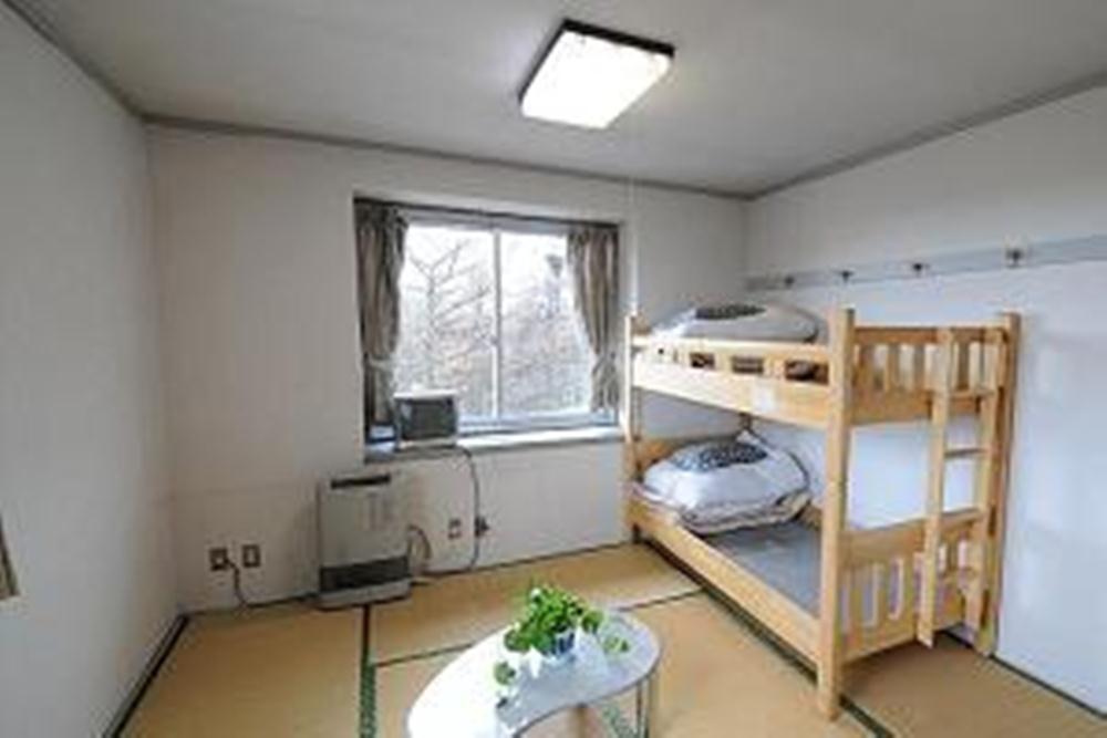 Kusatsu Kogen Youth Hostel Szoba fotó